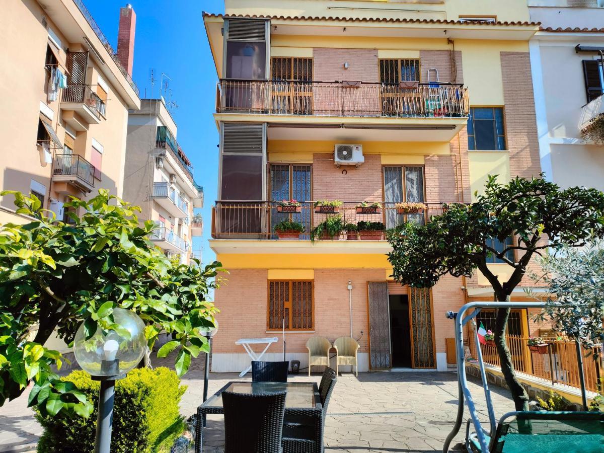 Apartamento Non Ti Scordar Di Me - Granny'S House Roma Exterior foto